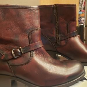 Frye Lynn Strap Short boots